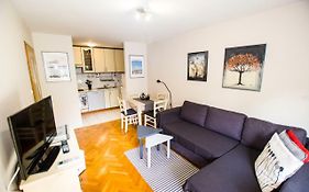 Trisi Apartment